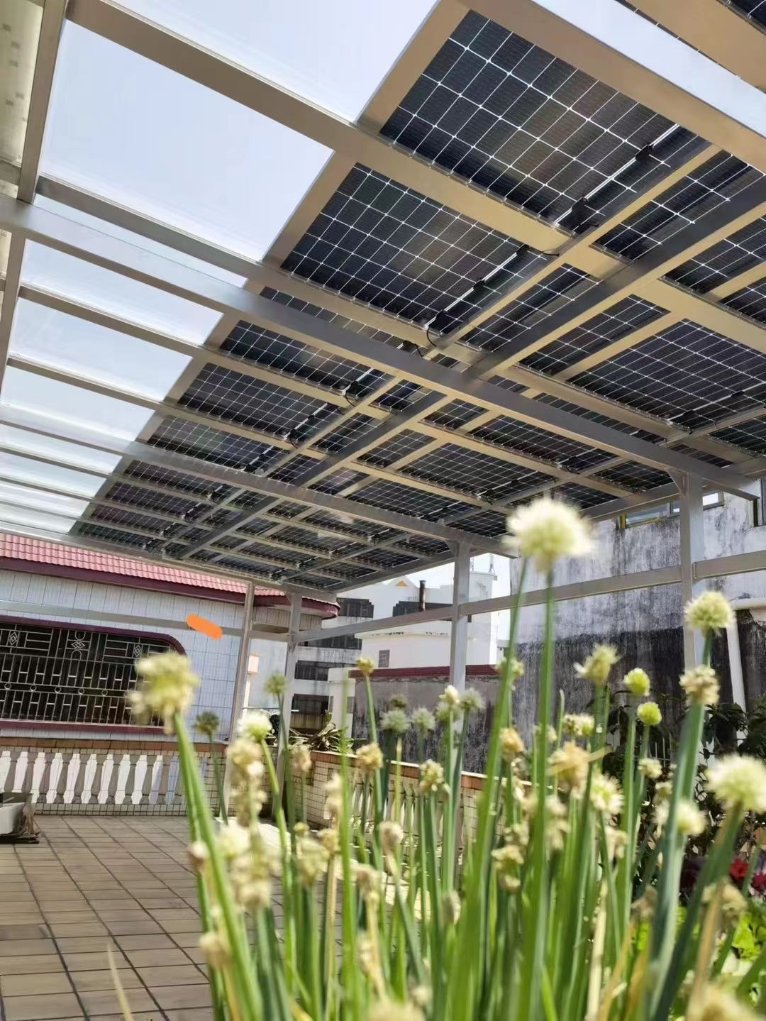 肥城别墅家用屋顶太阳能发电系统安装